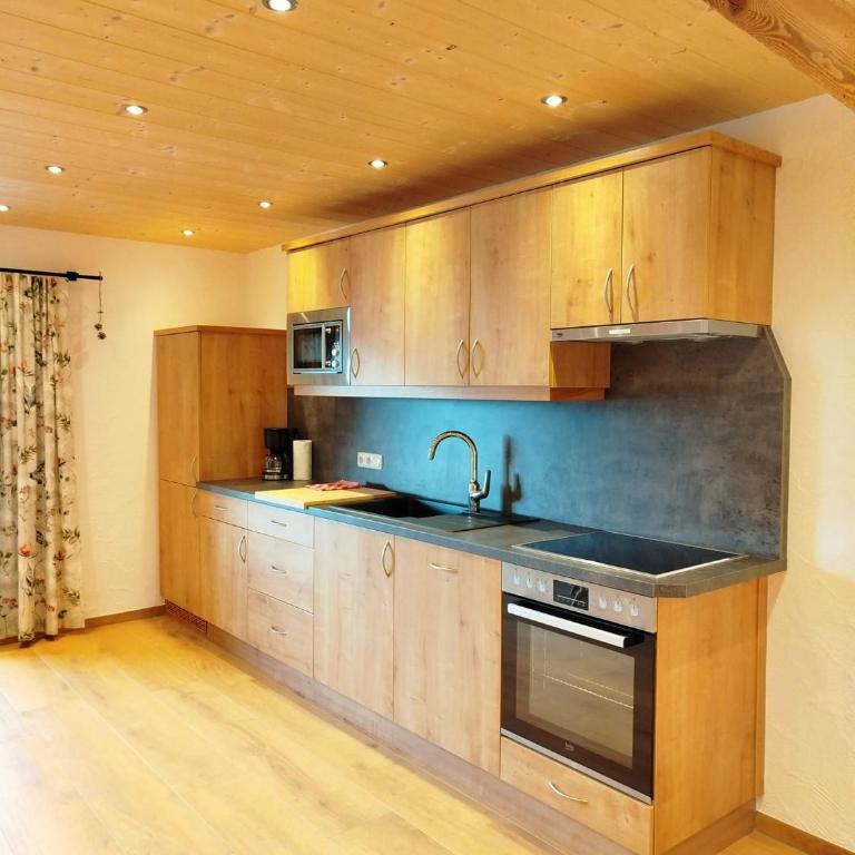 Ferienwohnungen Tauernalm - Apartment mit 2 Schlafzimmern - 3