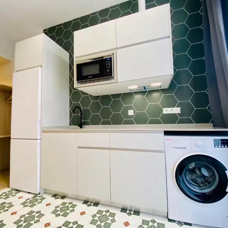 FLORIT FLATS - The Cabanyal & Port Suites - One-Bedroom Apartment - 6