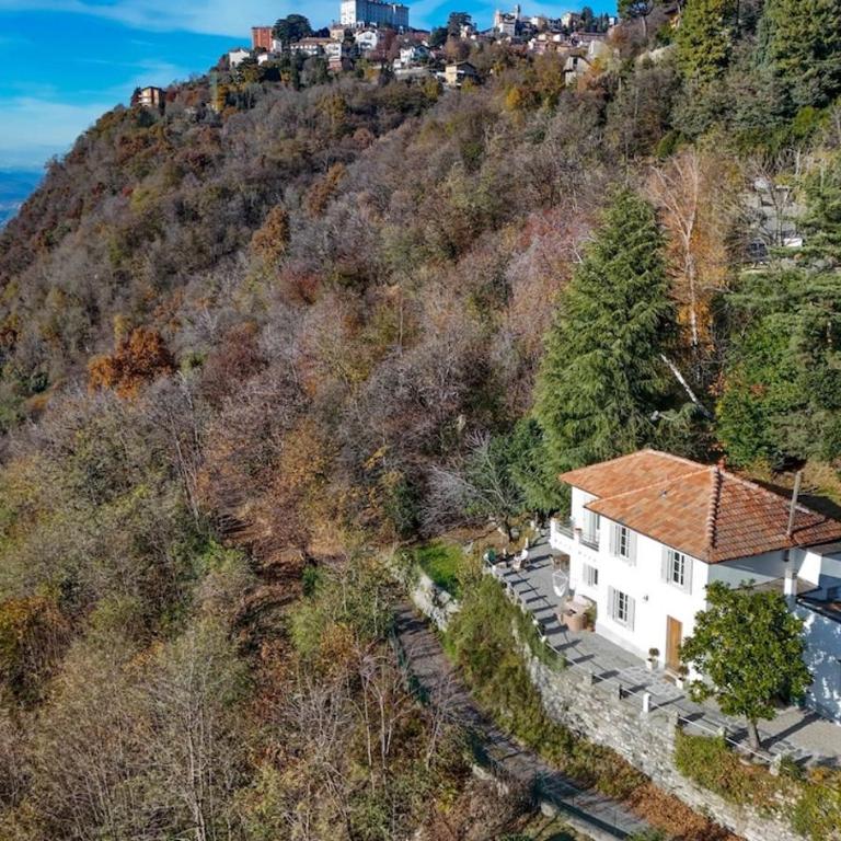 Villa Oreste, 4 bedroom period villa with view - Four-Bedroom House - 5