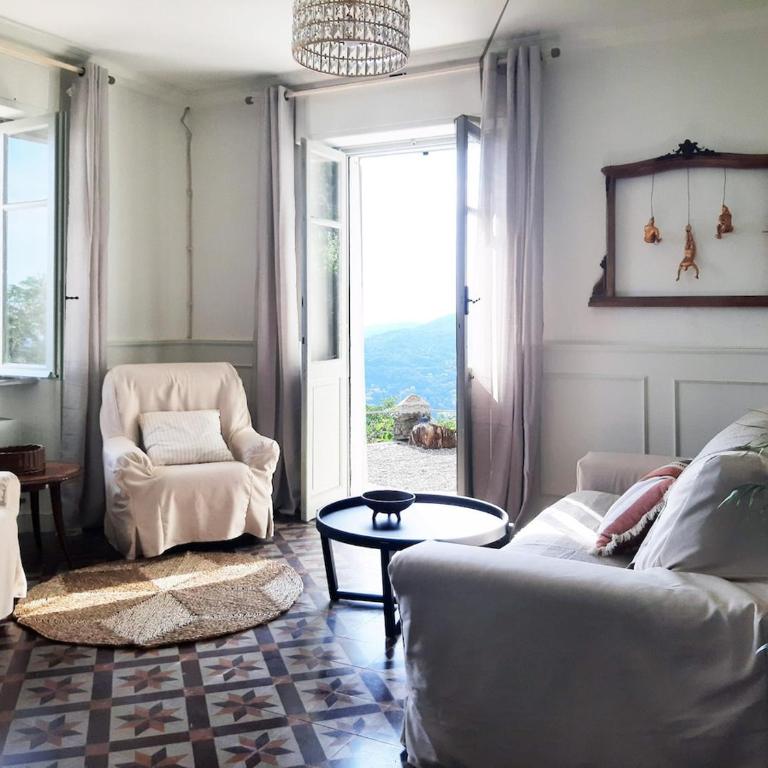 Villa Oreste, 4 bedroom period villa with view - Four-Bedroom House - 13