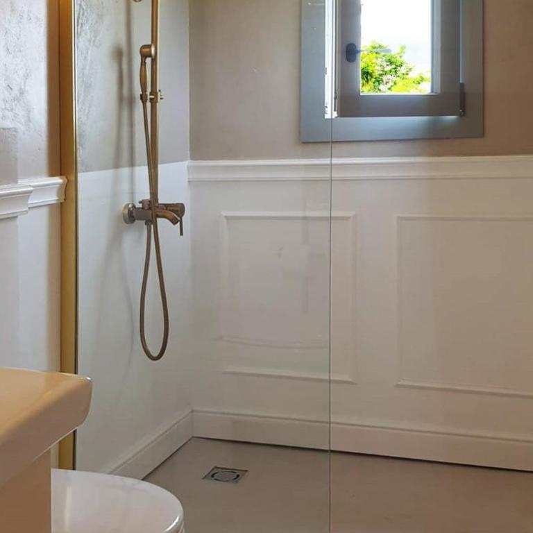 Villa Oreste, 4 bedroom period villa with view - Four-Bedroom House - 22