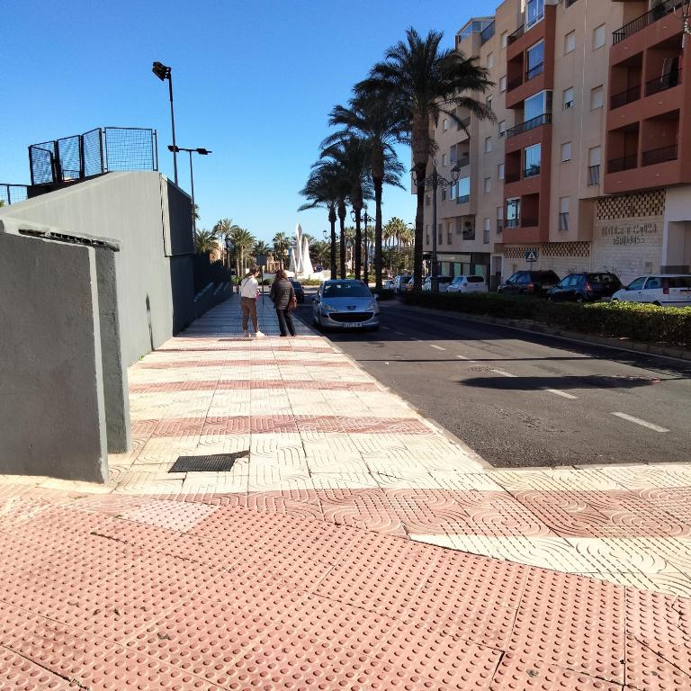 Roquetas - One-Bedroom Apartment - 13