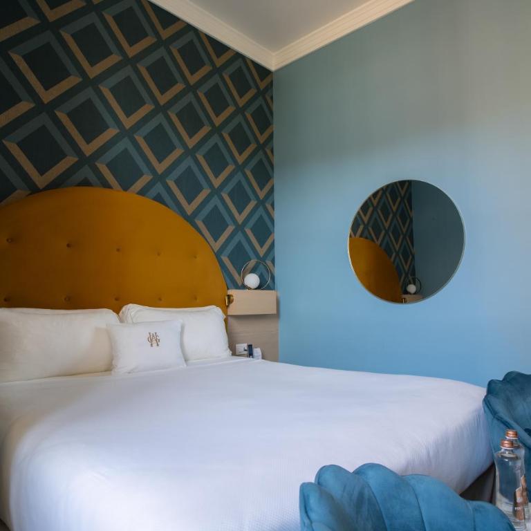 Grand Hotel Alassio Beach & Spa Resort - The Leading Hotels of the World - Camera Superior Matrimoniale/Doppia con Letti Singoli con Vista Montagna - 2