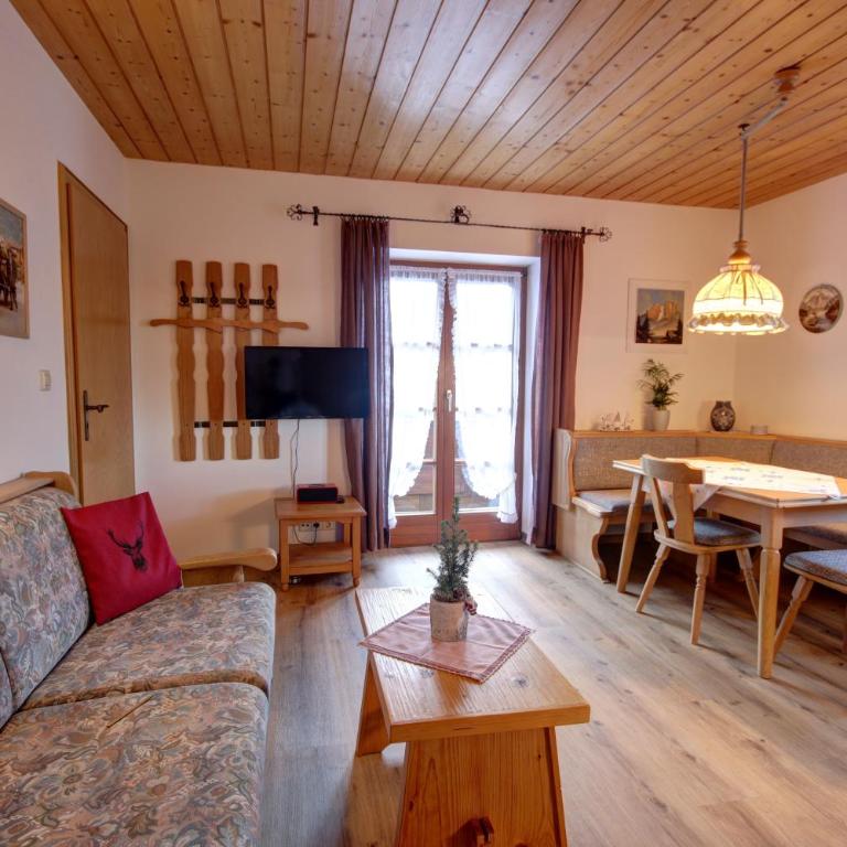 Bader Häusl - Chiemgau Karte - Apartment mit Balkon - 2