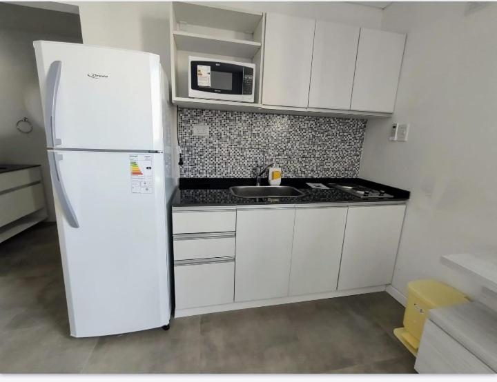 Sam Lake SL - One-Bedroom Apartment - 10