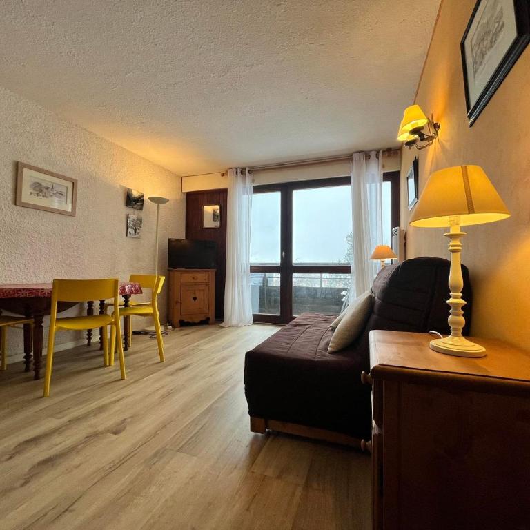 Appartement à Autrans, 36m², animaux admis, parking - Appartement 1 Chambre - 11