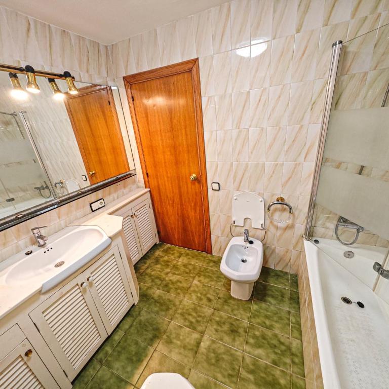 LITORAL COSTA DORADA Les Columnes - Only families - Apartment with Sea View - 32
