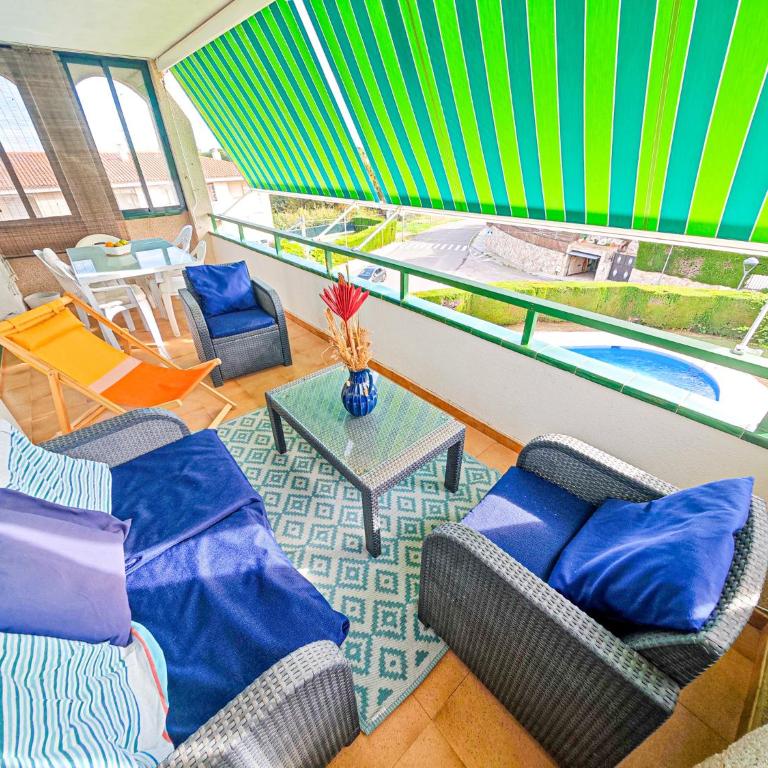 Noucentisme - Apartment with Pool View - 1