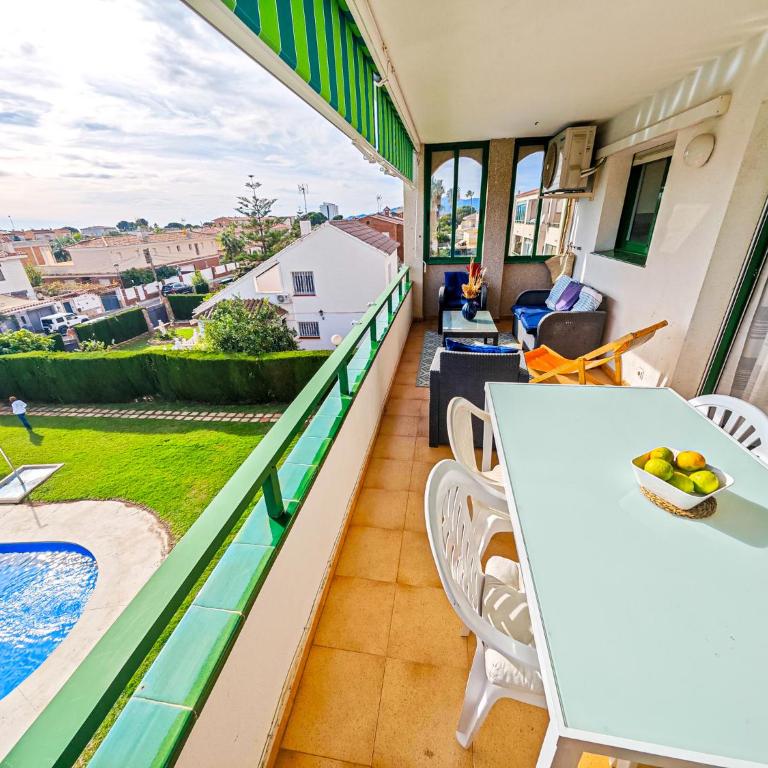 Noucentisme - Apartment with Pool View - 10