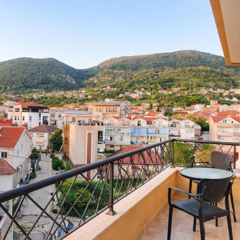 M&N Residence Tivat - Apartment with Sea View - 6