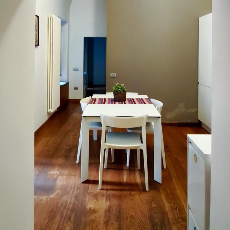 Casa Vacanze Corpo di Napoli - Appartamento con 2 Camere da Letto - 24