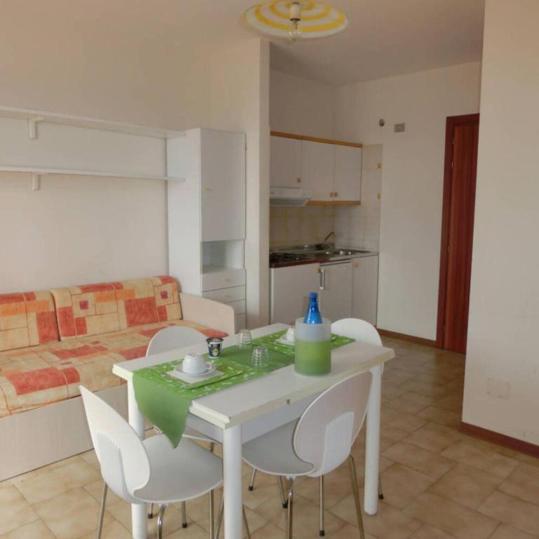 Homely seaview studio flat with balcony - Beahost - Monolocale - 9