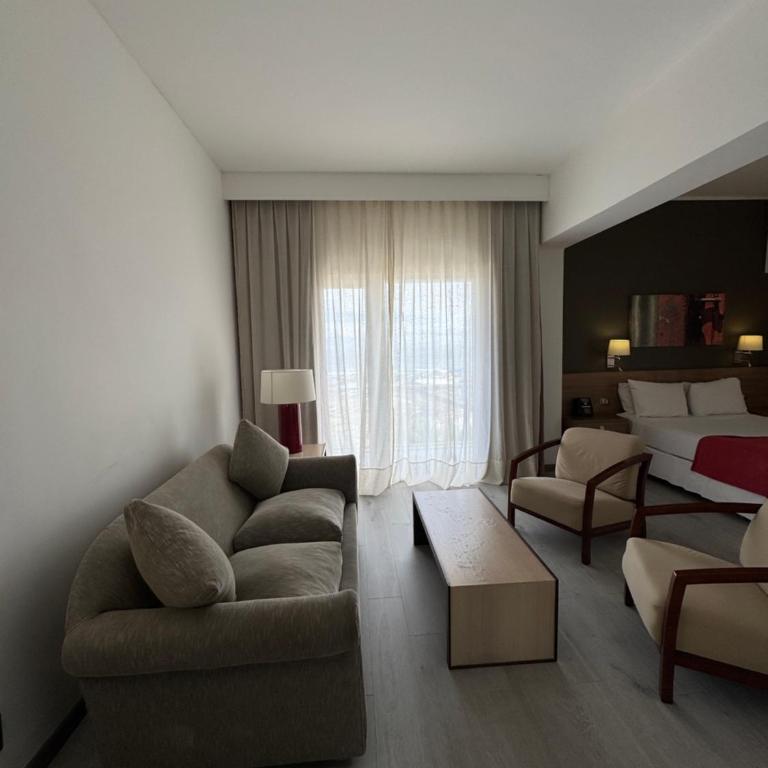 Hotel Antofagasta - Suite with Sea View - 10