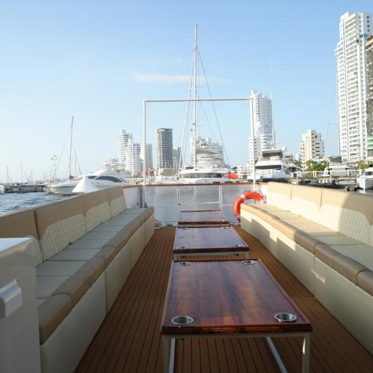 Catamarán La Santa María Tarde Dorada Cartagena - Mobile Home - 5