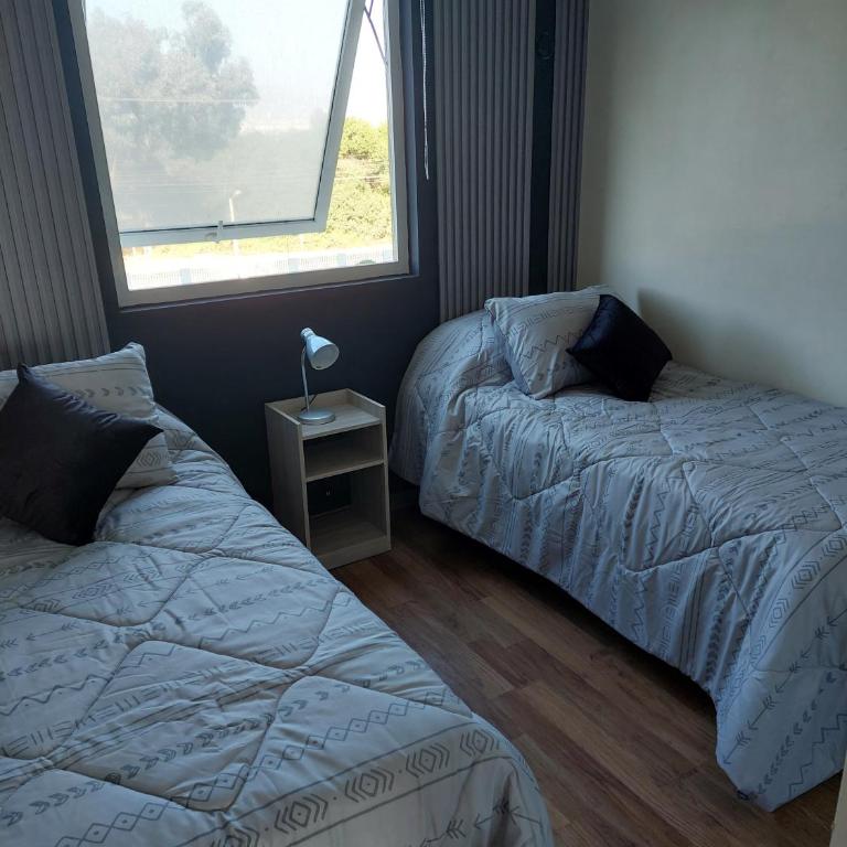Departamento en la playa - Three-Bedroom Apartment - 3