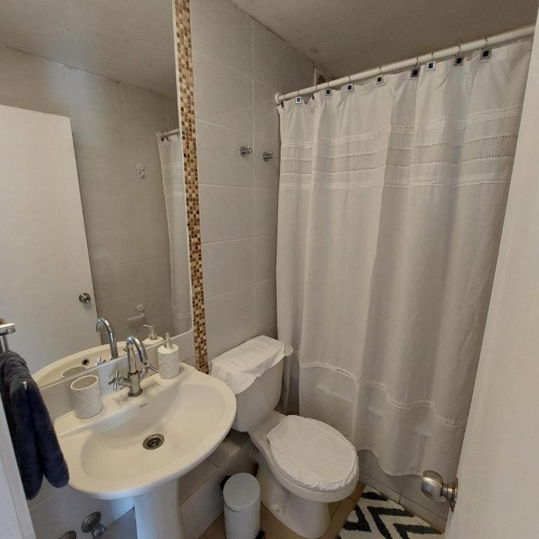 Departamento en la playa - Three-Bedroom Apartment - 10