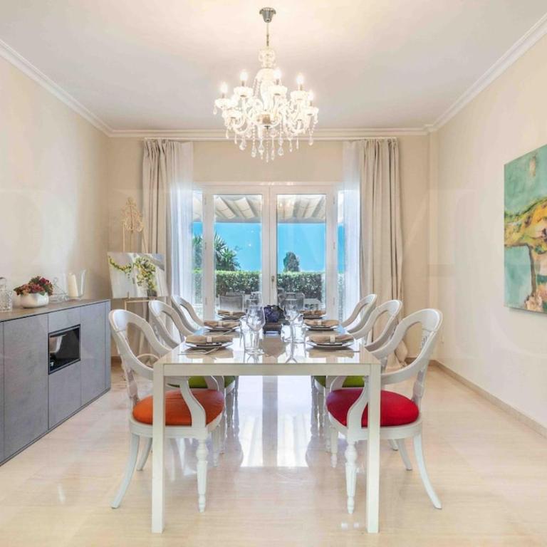 Luxury Sea View Villa with Pool & Terrace REMS - Villa - 36