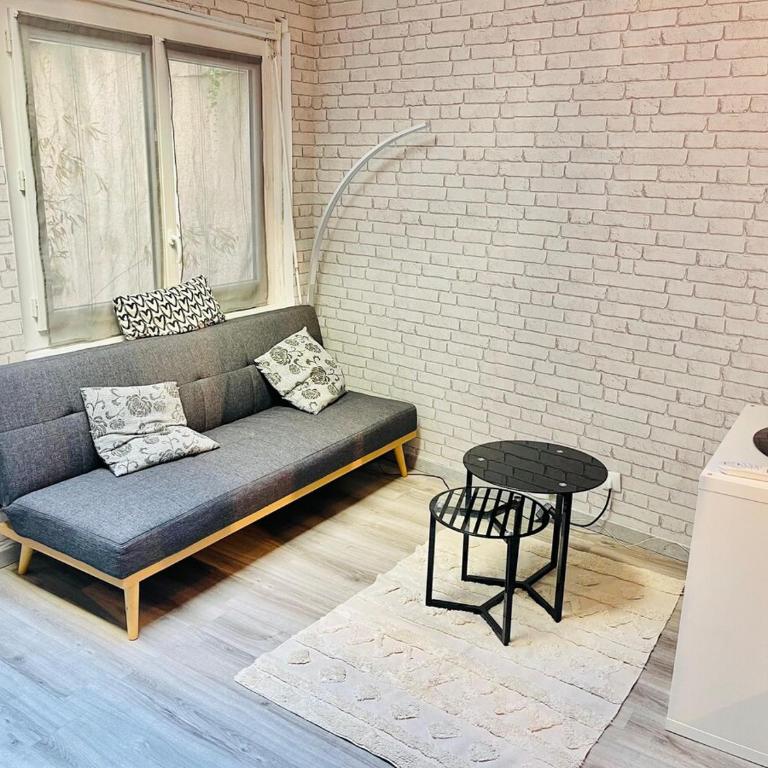Charmante maison triplexe avec jardinet - Vacation Home - 6