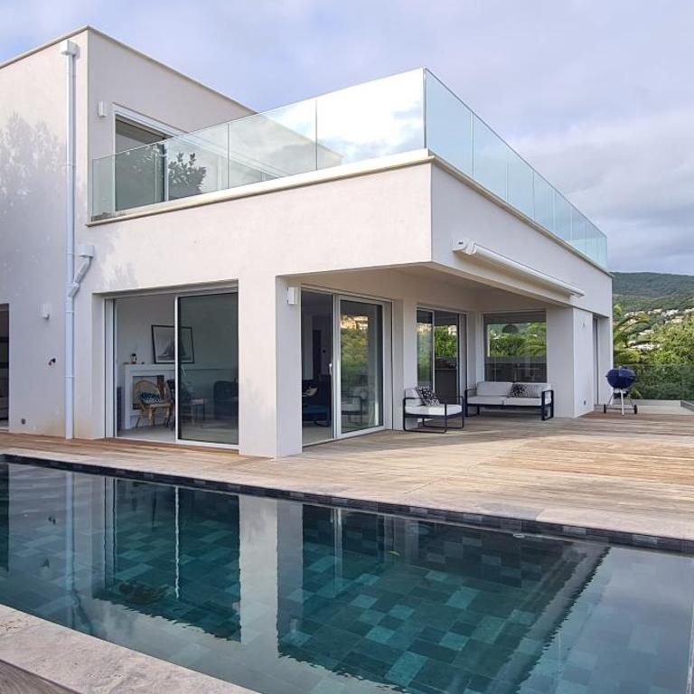 Escapade méditerranéenne, villa 3 étoiles entre mer et nature - Villa with Private Pool - 1