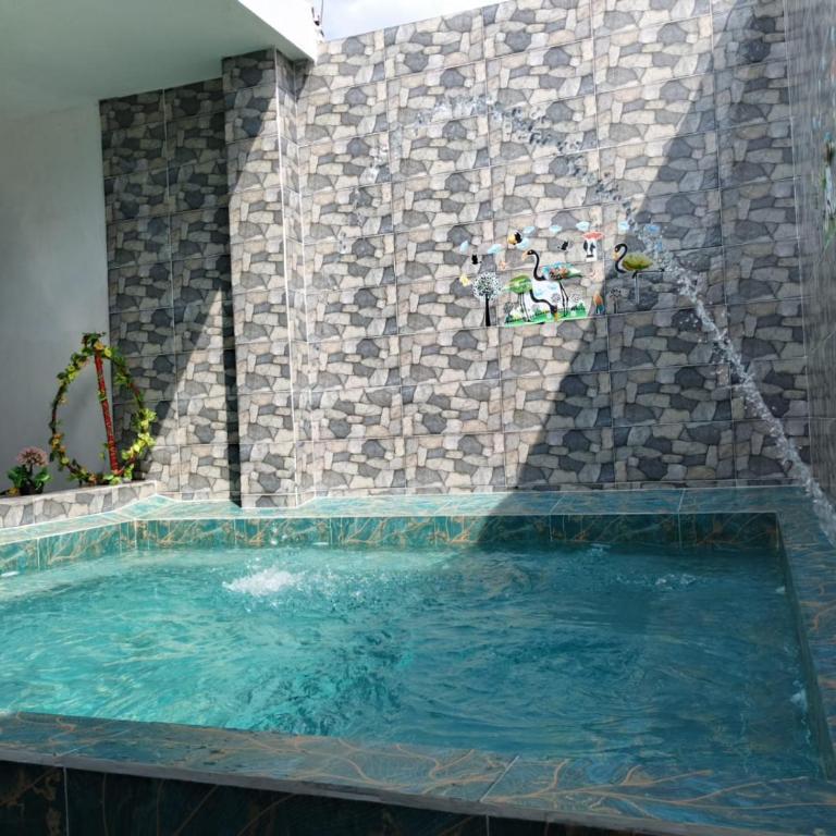 VaRI - Habitación Doble con baño - 1 o 2 camas - 30