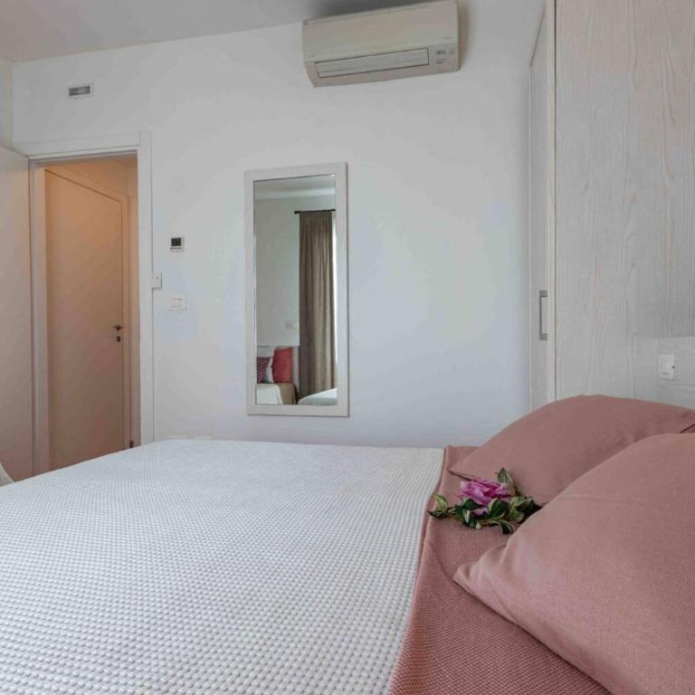 Lovely flat with swimming pool Bibione - Appartement - 14