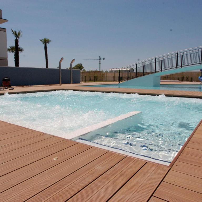 Lovely flat with swimming pool Bibione - Appartement - 35