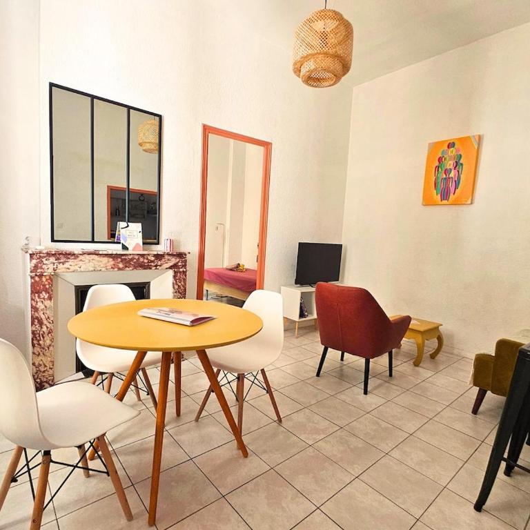 Casa Lau 4 - Two-Bedroom Apartment with Terrace - 4