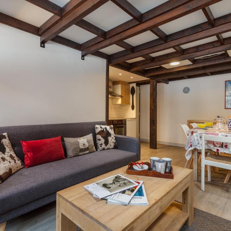 Grand Roc C114 from Slopes 280m, View, Parking & WiFi - Happy Rentals - Apartment mit Balkon - 3