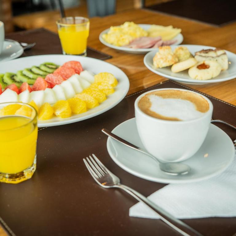 RentUp - Las mejores vistas de San Martin, Volcan Lanin Chapelco y Lago Lacar - Casa - 3