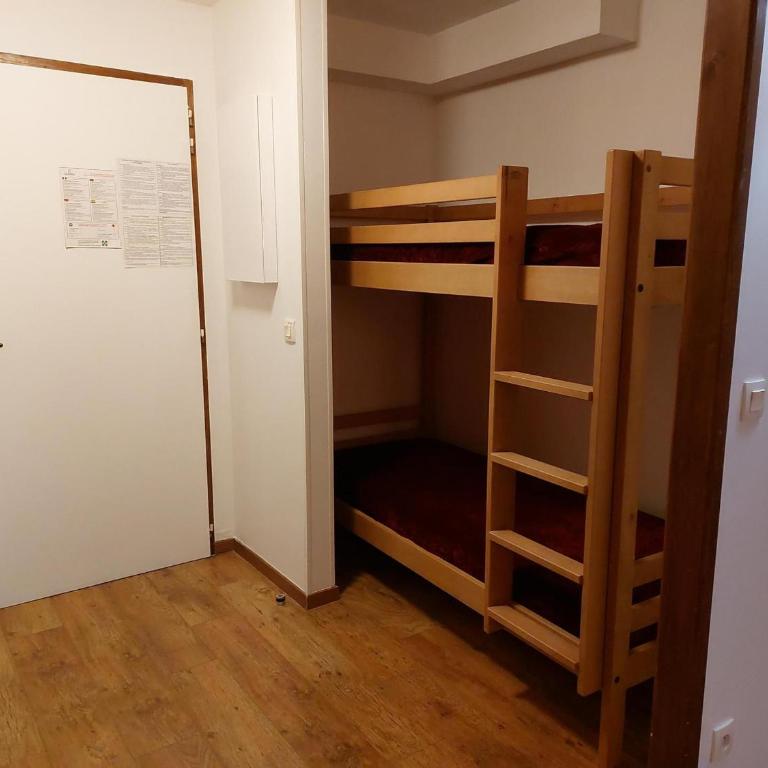 Brides-les-Bains : Appartement 3 Pièces, Parking, Animaux Acceptés, Wifi - Appartement 2 Chambres - 13
