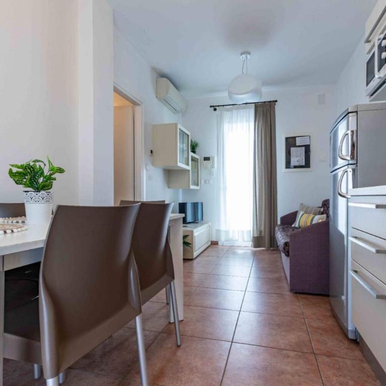 Nice three bedroom apartment close to the sea - Appartement - 12