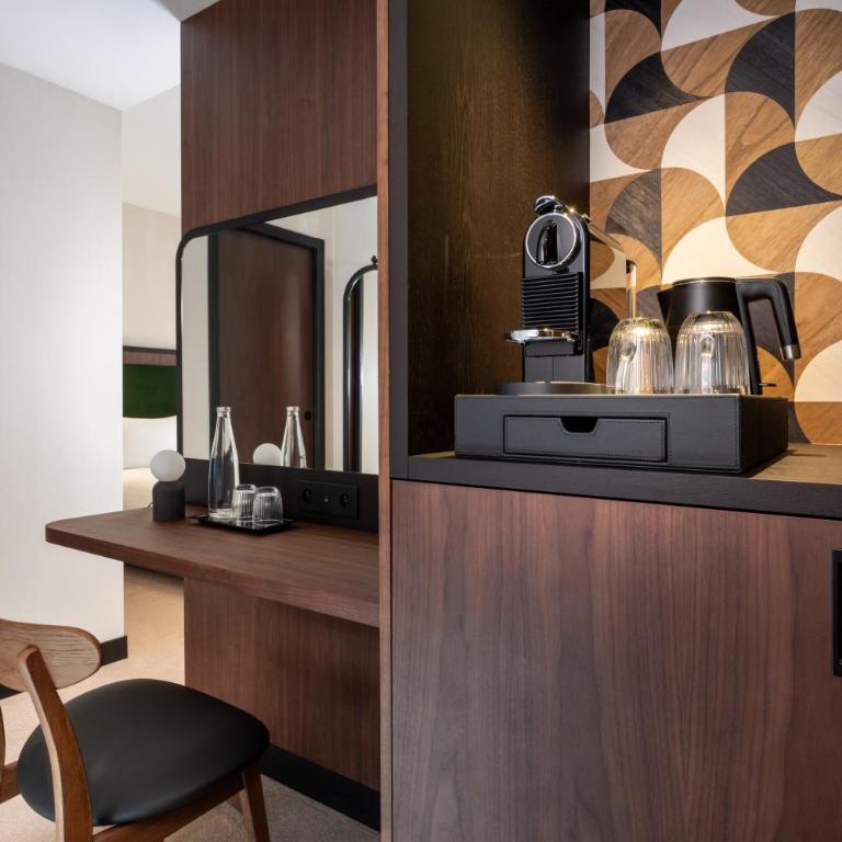 Hotel Le Richemont - Chambre Double Confort - 5