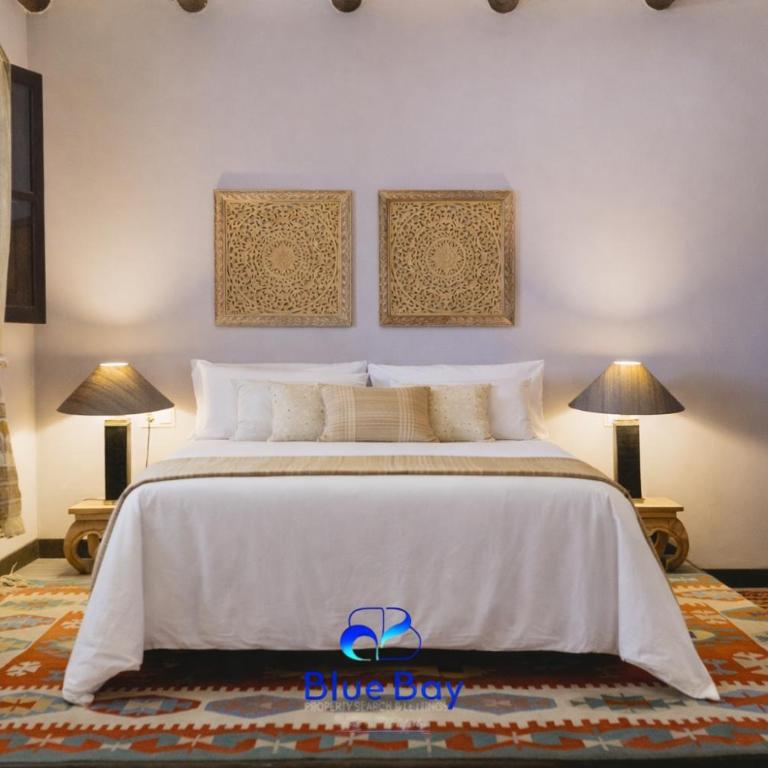 Al Alba Townhouse with Community Pool and Padel - Four-Bedroom House - 41
