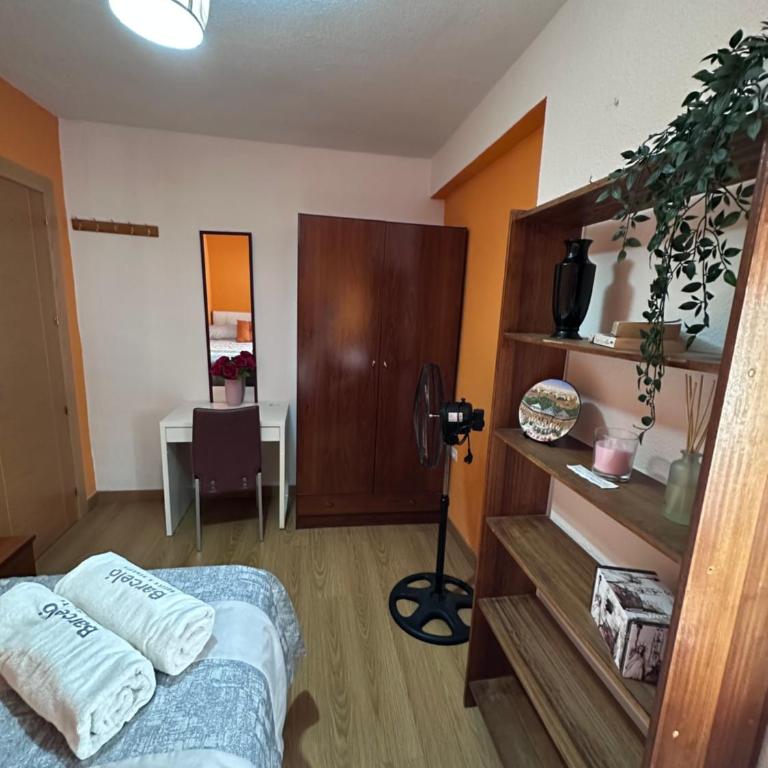Apartamento zona centro Granada - Three-Bedroom Apartment - 38