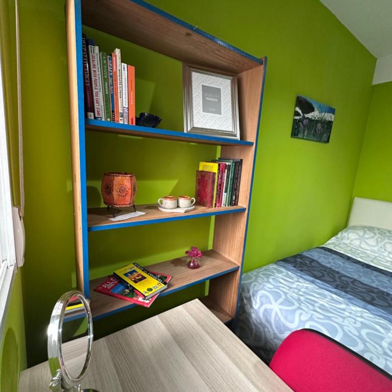 Apartamento zona centro Granada - Three-Bedroom Apartment - 29