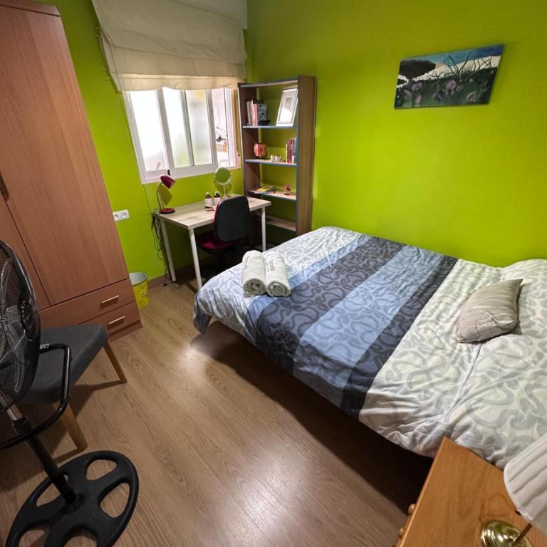 Apartamento zona centro Granada - Three-Bedroom Apartment - 27