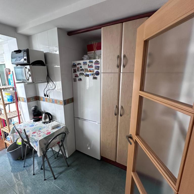 Apartamento zona centro Granada - Three-Bedroom Apartment - 53