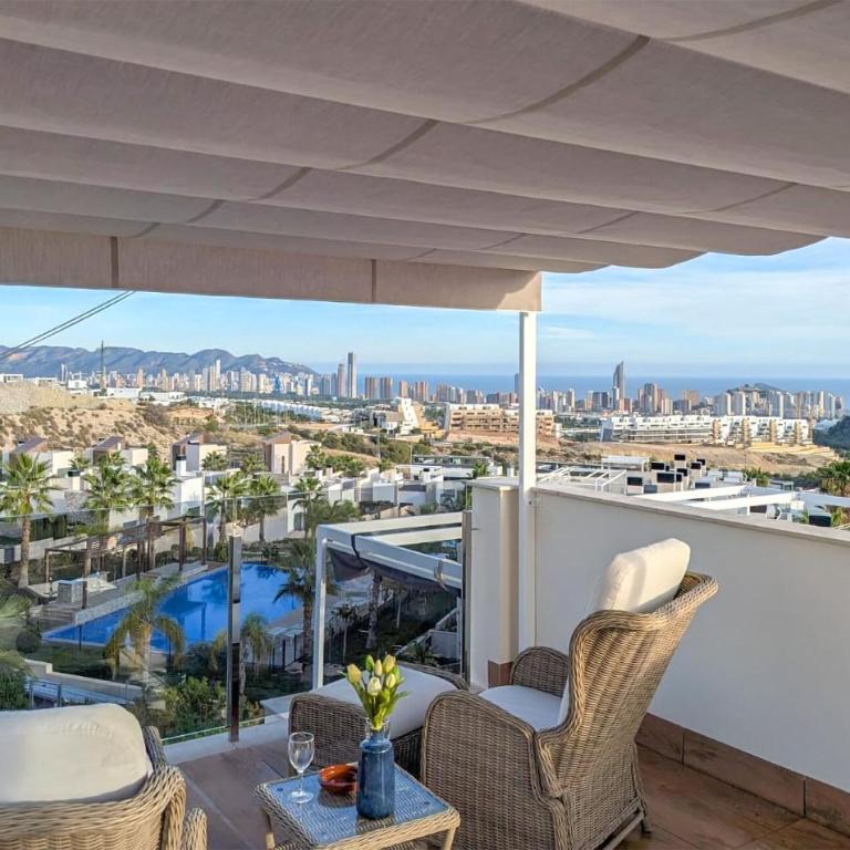 Apartment In Finestrat - Apartamento de 2 dormitorios - 2