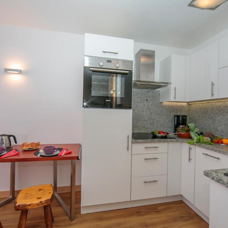 Residence de Lognan- Les Drus 12 - Happy Rentals - Estudio - 4