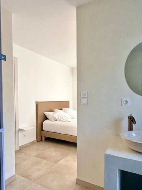 Villa bord de mer avec piscine et jardin tropical - Seaside villa with pool and tropical garden - Villa 3 Chambres - 43