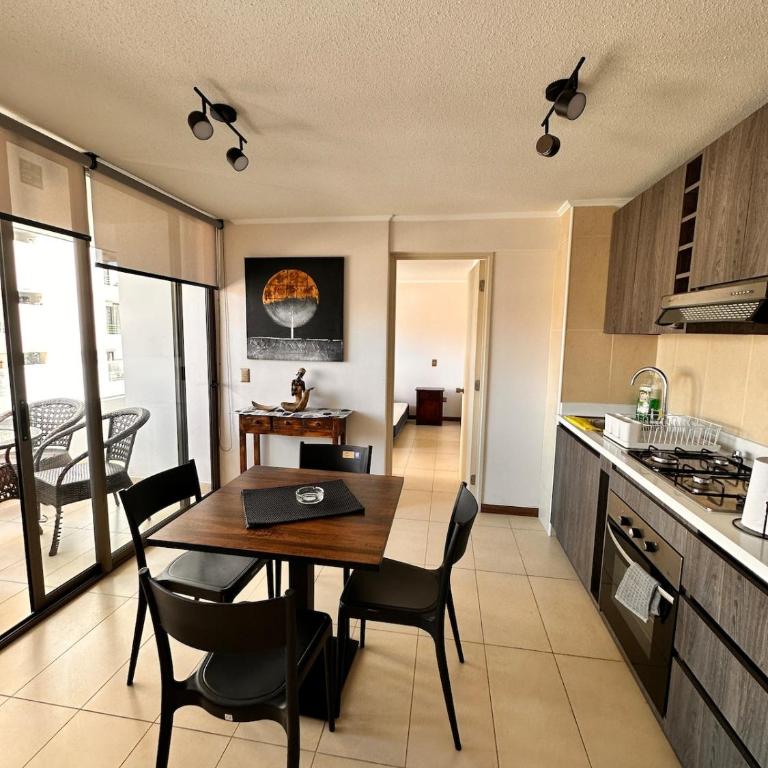 Azul 1 a dos cuadras de playa Cavancha - Two-Bedroom Apartment - 1