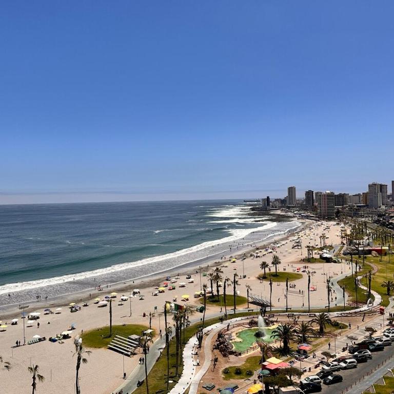 Azul 1 a dos cuadras de playa Cavancha - Two-Bedroom Apartment - 20