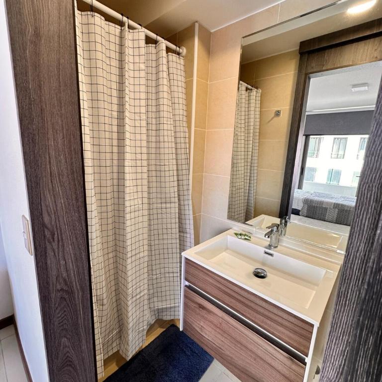 Azul 1 a dos cuadras de playa Cavancha - Two-Bedroom Apartment - 21