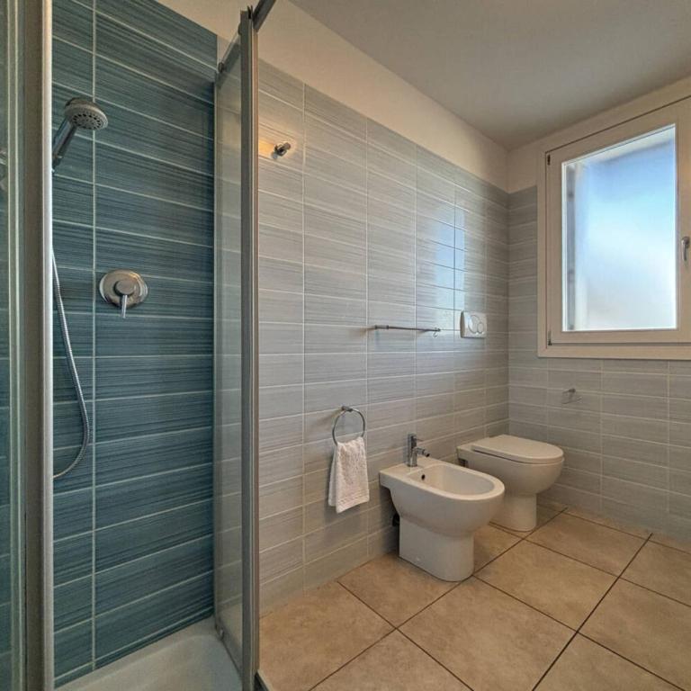 Flat with swimming pool and balcony - Appartamento - 5