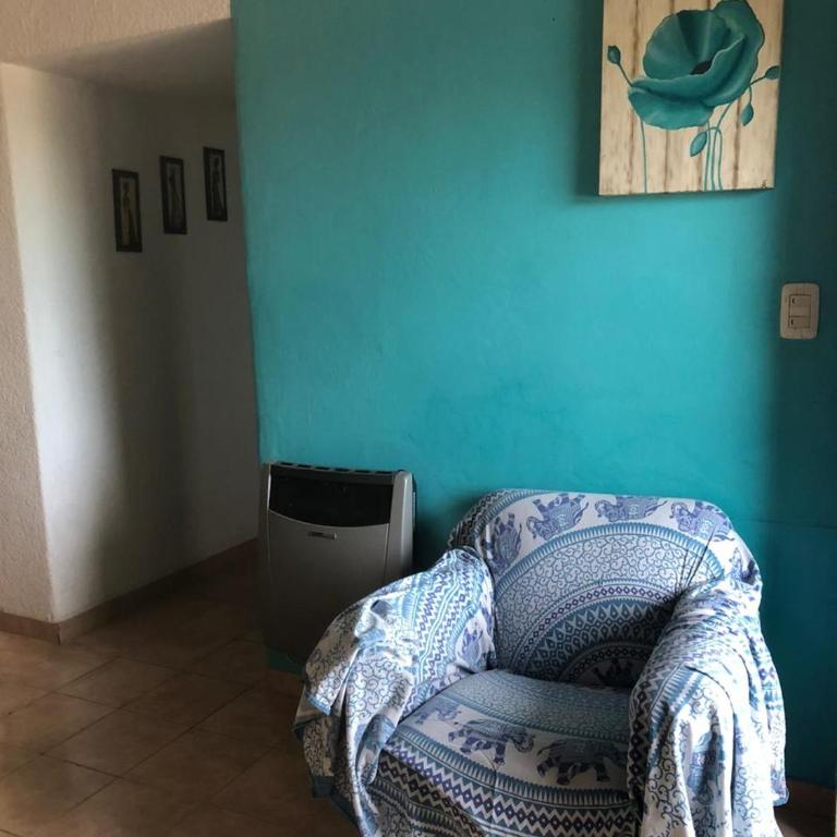 Amplio Dpto para 5 personas, SOLO FAMILIAS, cerca del Puerto y centro de Alem - Three-Bedroom Apartment - 13