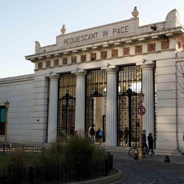 2 Ambientes de Ensueño en Recoleta: Amplitud y Belleza en Cada Rincón - Apartamento de 1 dormitorio con balcón - 25