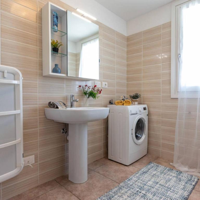 Comfy apartment with shared pool - Appartamento - 18