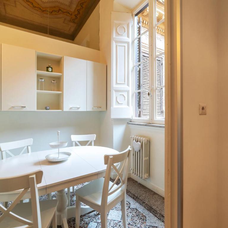 Fontanella Borghese 35 - FromHometoRome - Two-Bedroom Apartment - 26