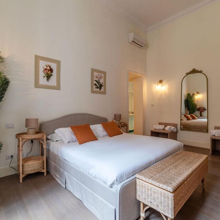 Fontanella Borghese 35 - FromHometoRome - Two-Bedroom Apartment - 1