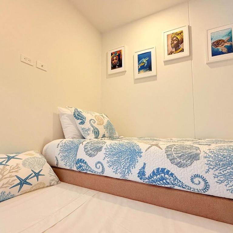 Magnificent Apartment - Beach - Jacuzzis! - Two-Bedroom Apartment - 21